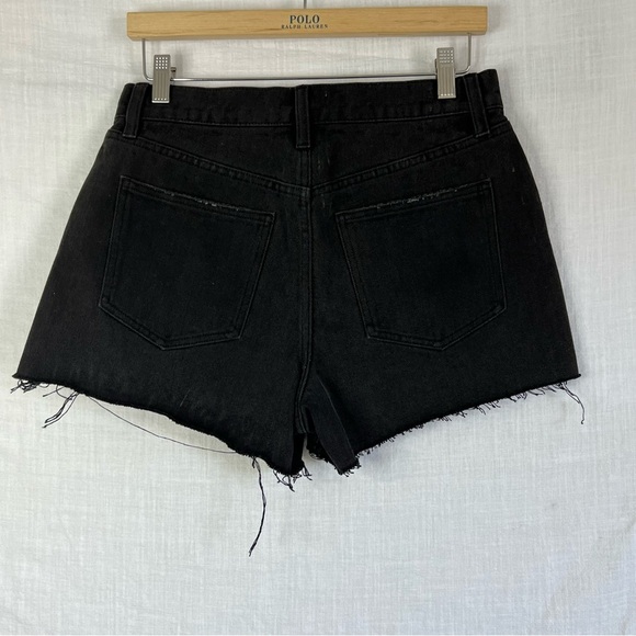 NWOT's Pistola Raw Hem Denim Short, size 26 short black cuff - Picture 4 of 12